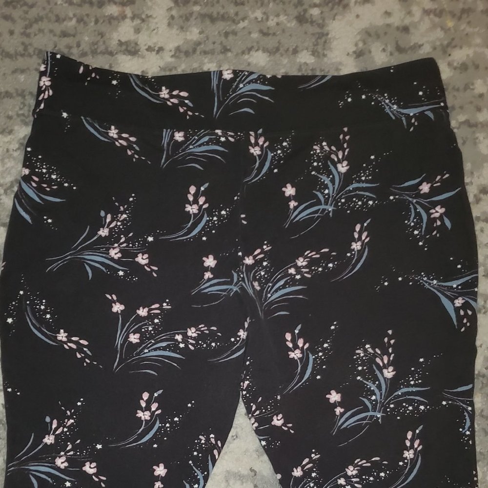 Torrid floral leggings 3x EUC